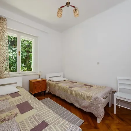 Jelen Apartment