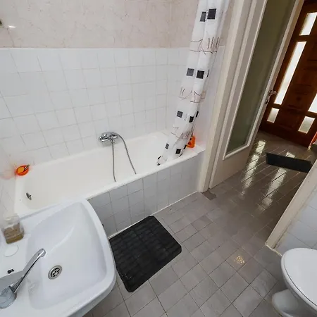 Apartment Jelen Kaštela